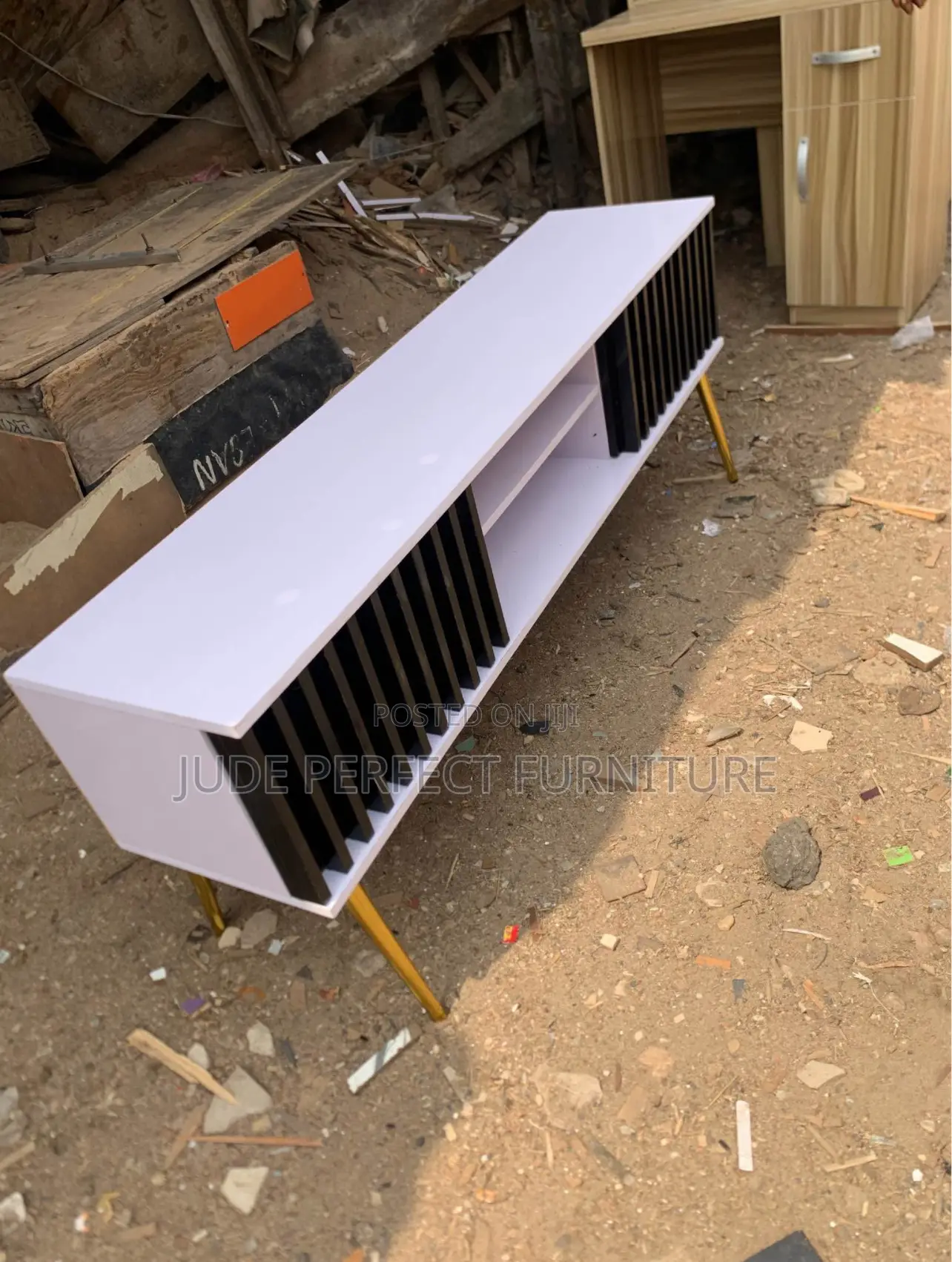 High Standards Quality Tv Stand With Gold Long Legs