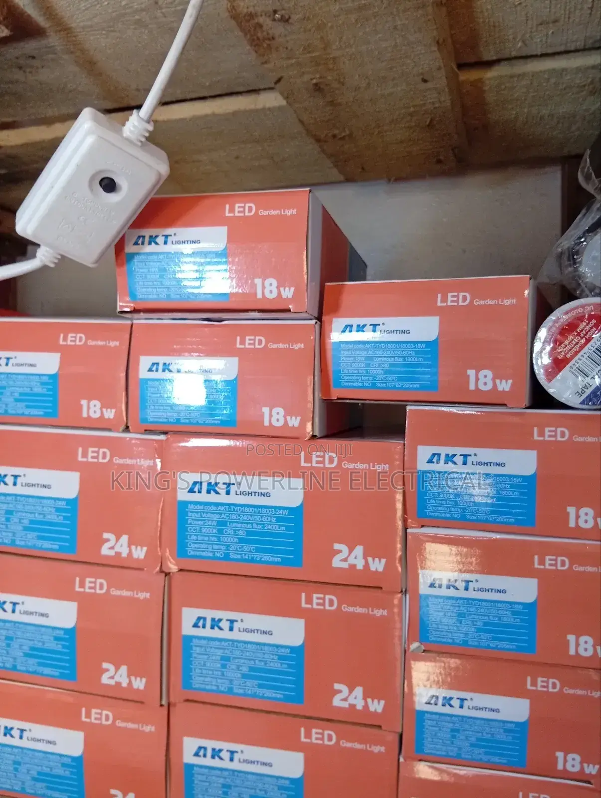 18 Watts Bulkhead Fittings Akt