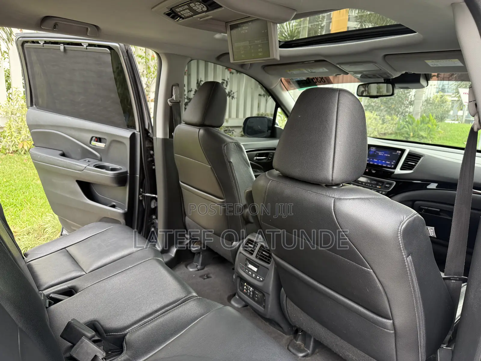 Honda Pilot Touring 4dr SUV 4WD (3.5L 6cyl 9A) 2016 Gray