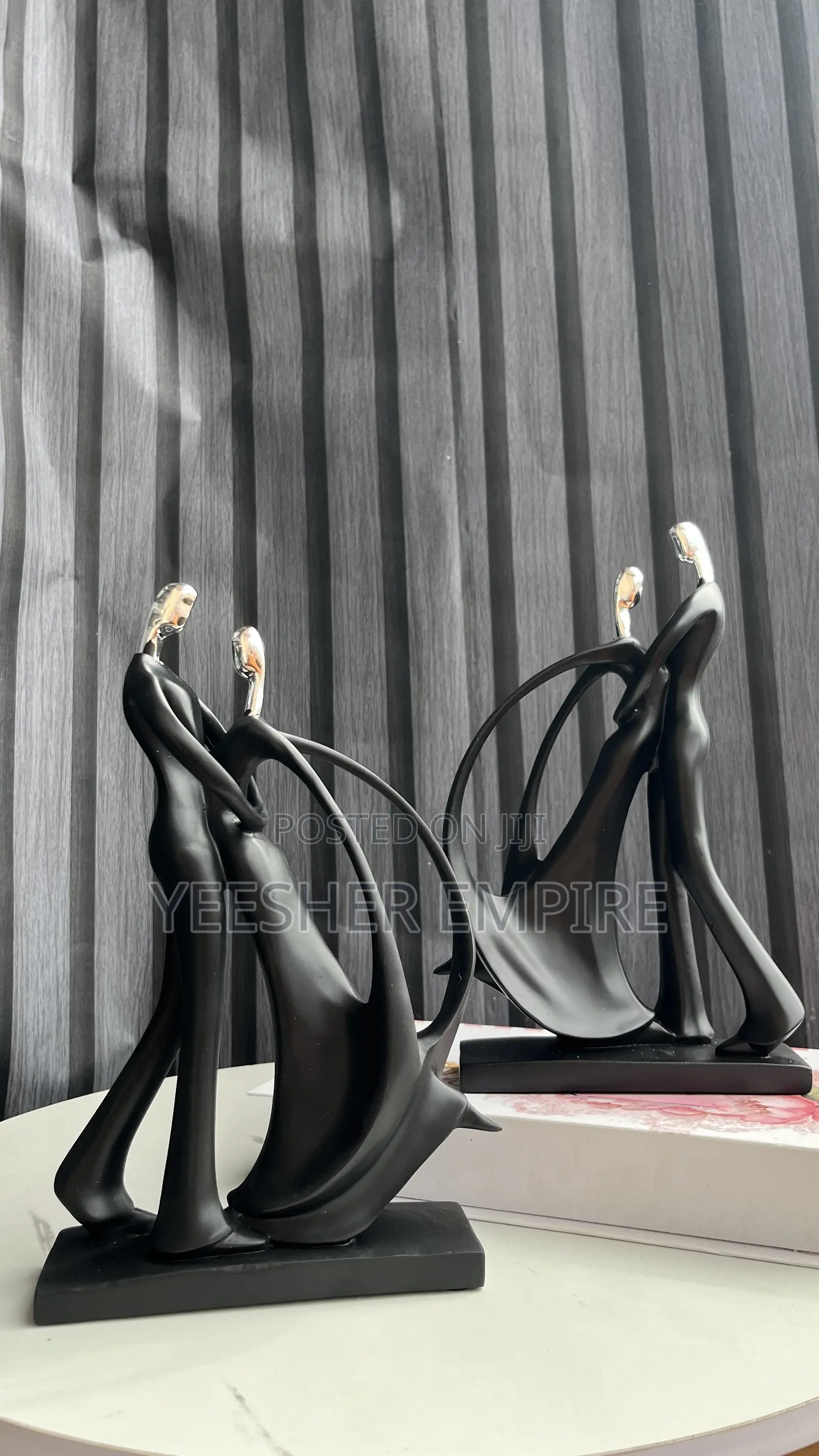 Dancing Couple Home Decor Figurine Statue