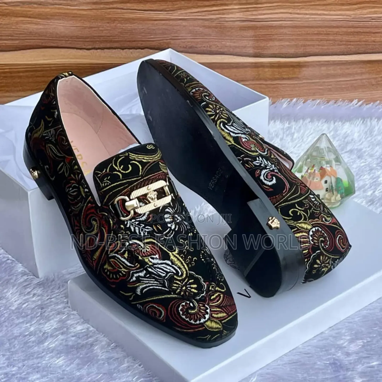 Pure Quality Versace Leather Shoes