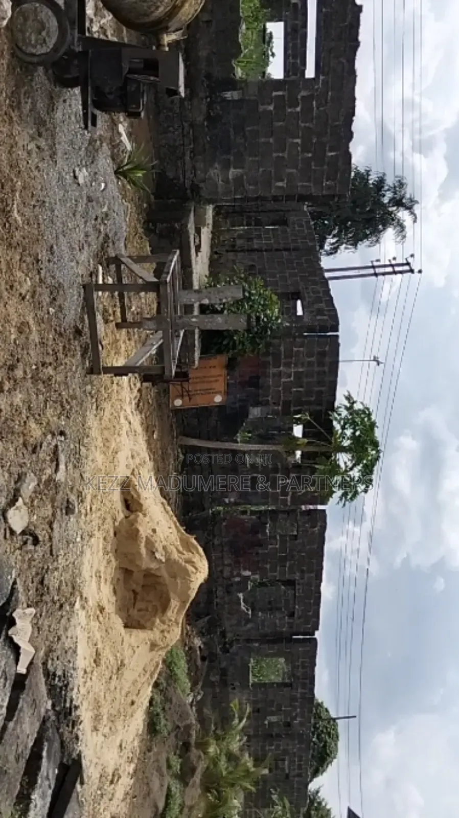 For Sale:600 SQMTS With Demolishable Structure at Nafbase Ph