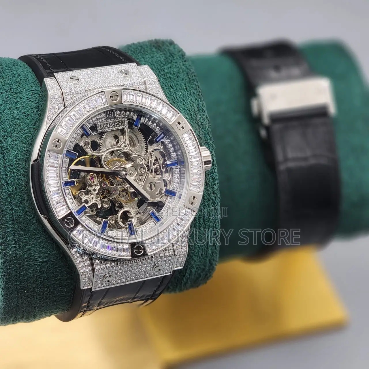 Hublot Quality Luxury Men Genuine Leather Wristwatch