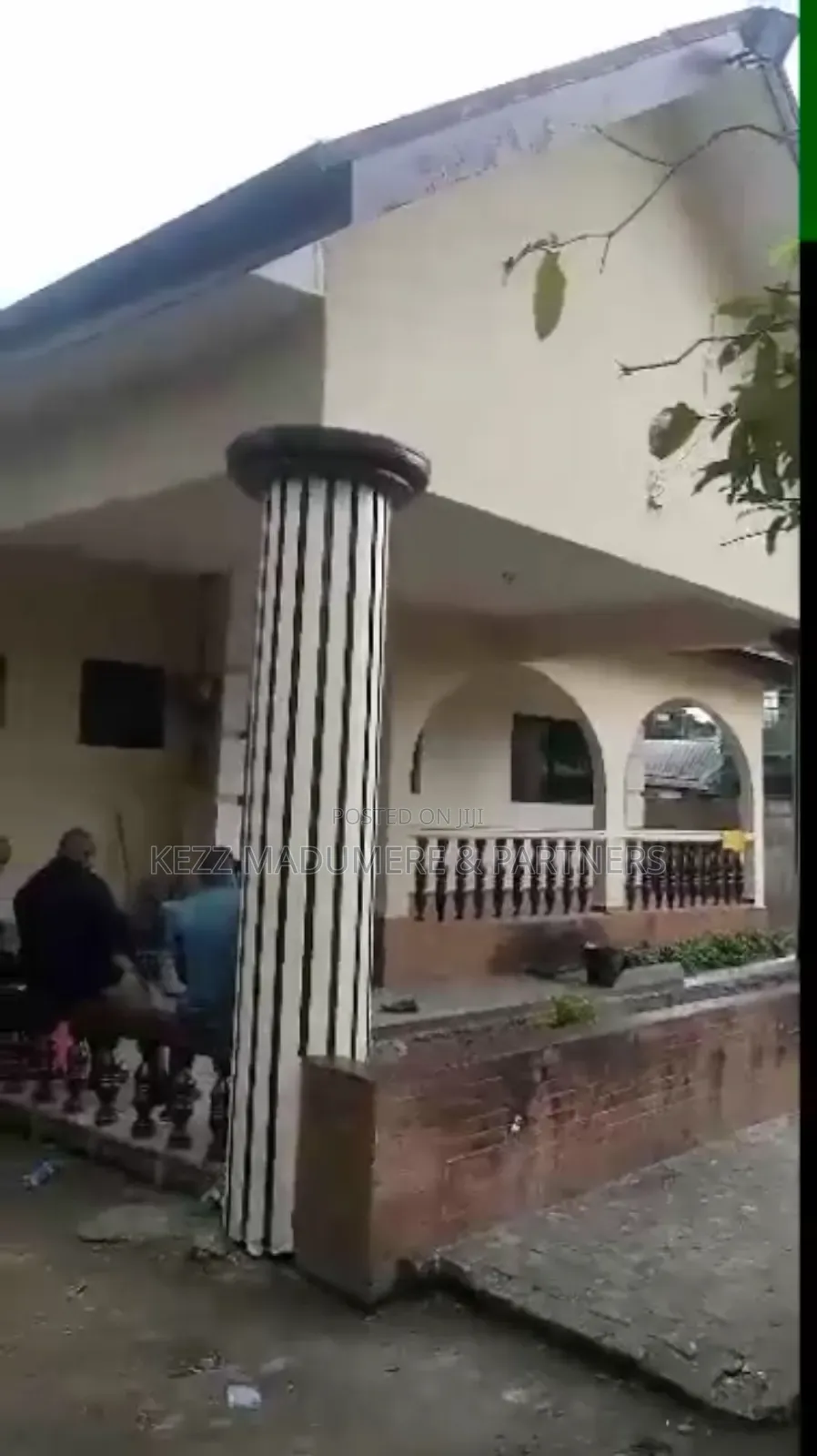 4bdrm Bungalow in Akwaka Rumuodomaya for sale