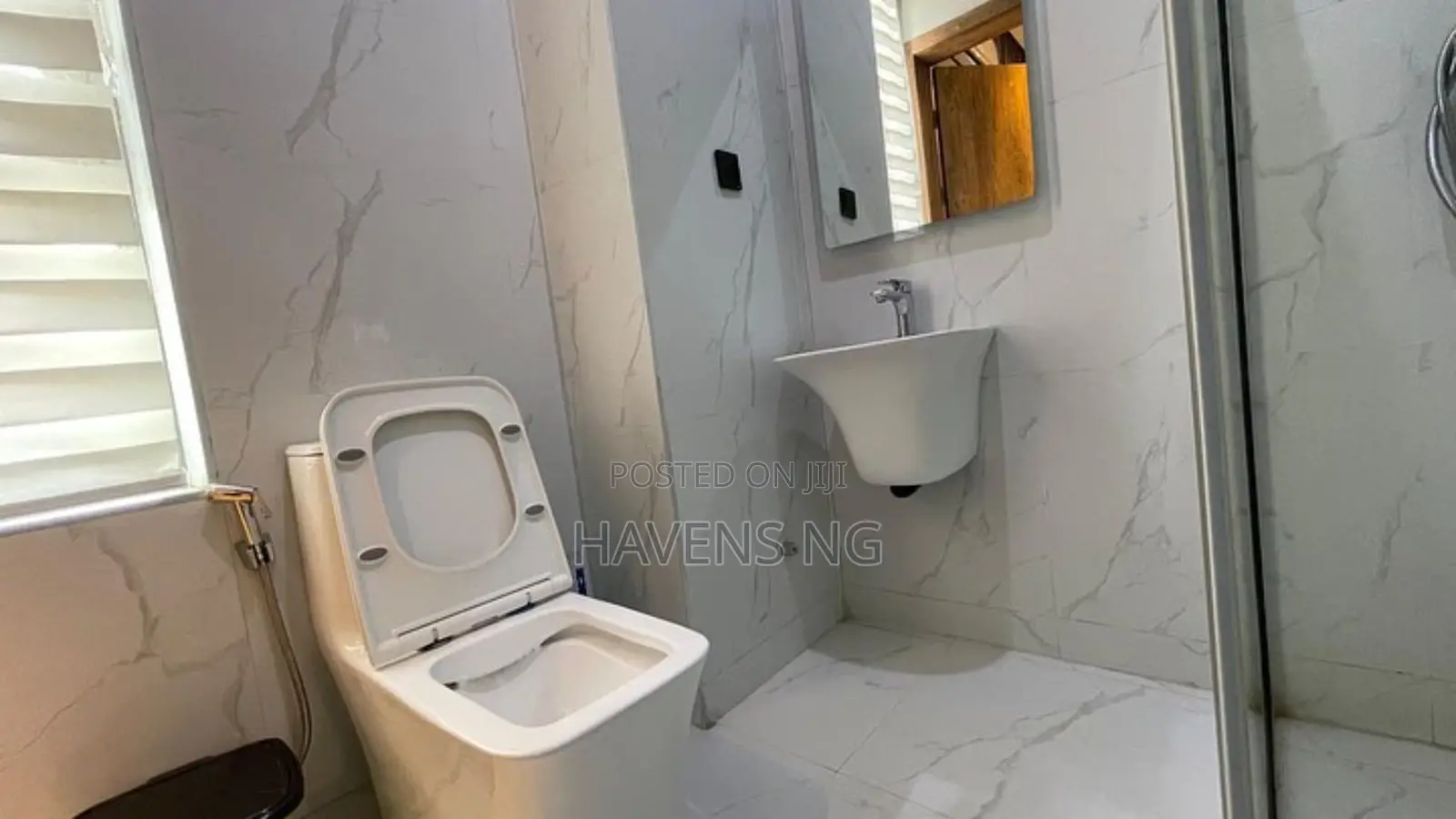 Introducing Our Beautiful Luxurious 2-Bedroom Apartment