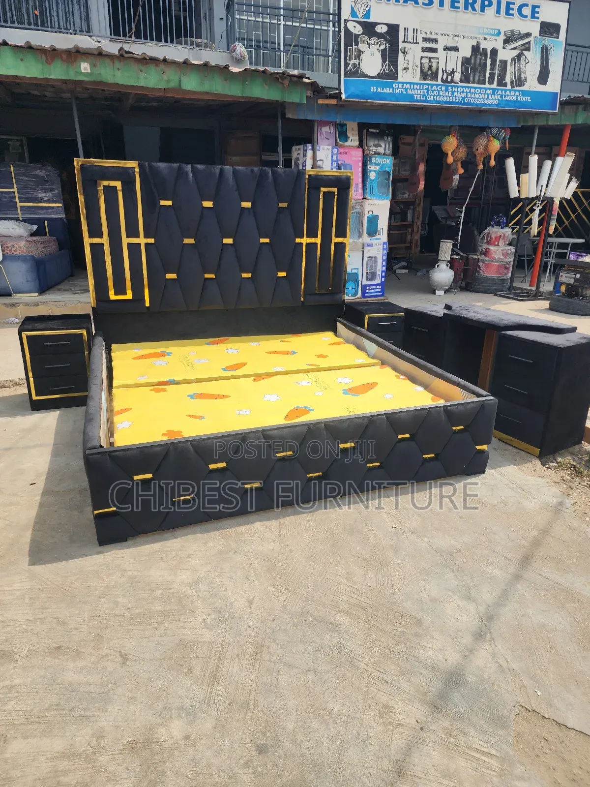 Executive Black Coloured 6by6 Bed.