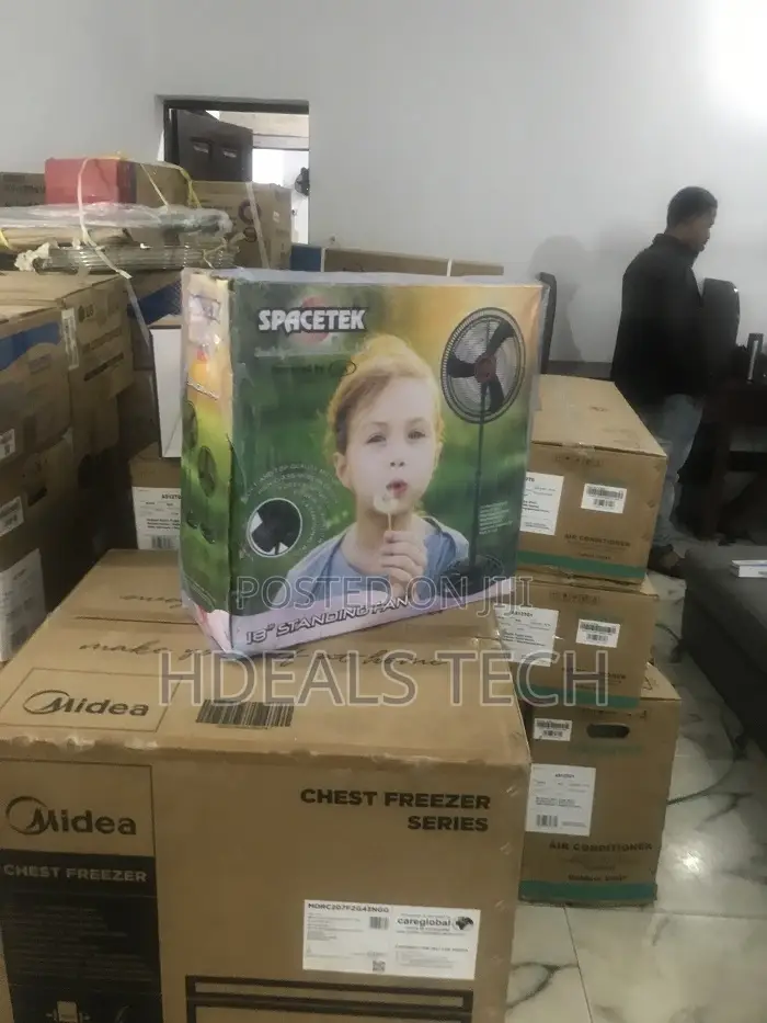 18" Spacetek Quiet Cooling Fan
