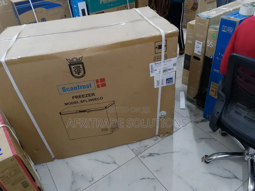 Top-Notch 300litres Scanfrost Fast-Cooling Freezer