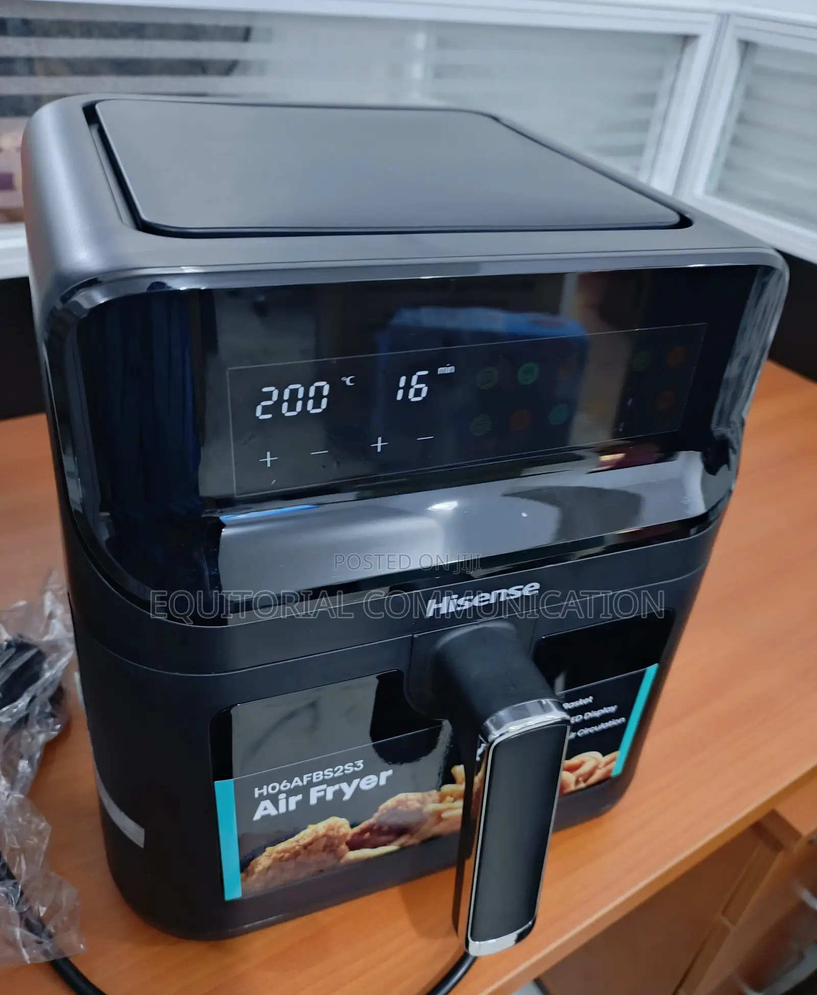 Hisense 6.7l Capaciity Air Fryer H06afbs2s3