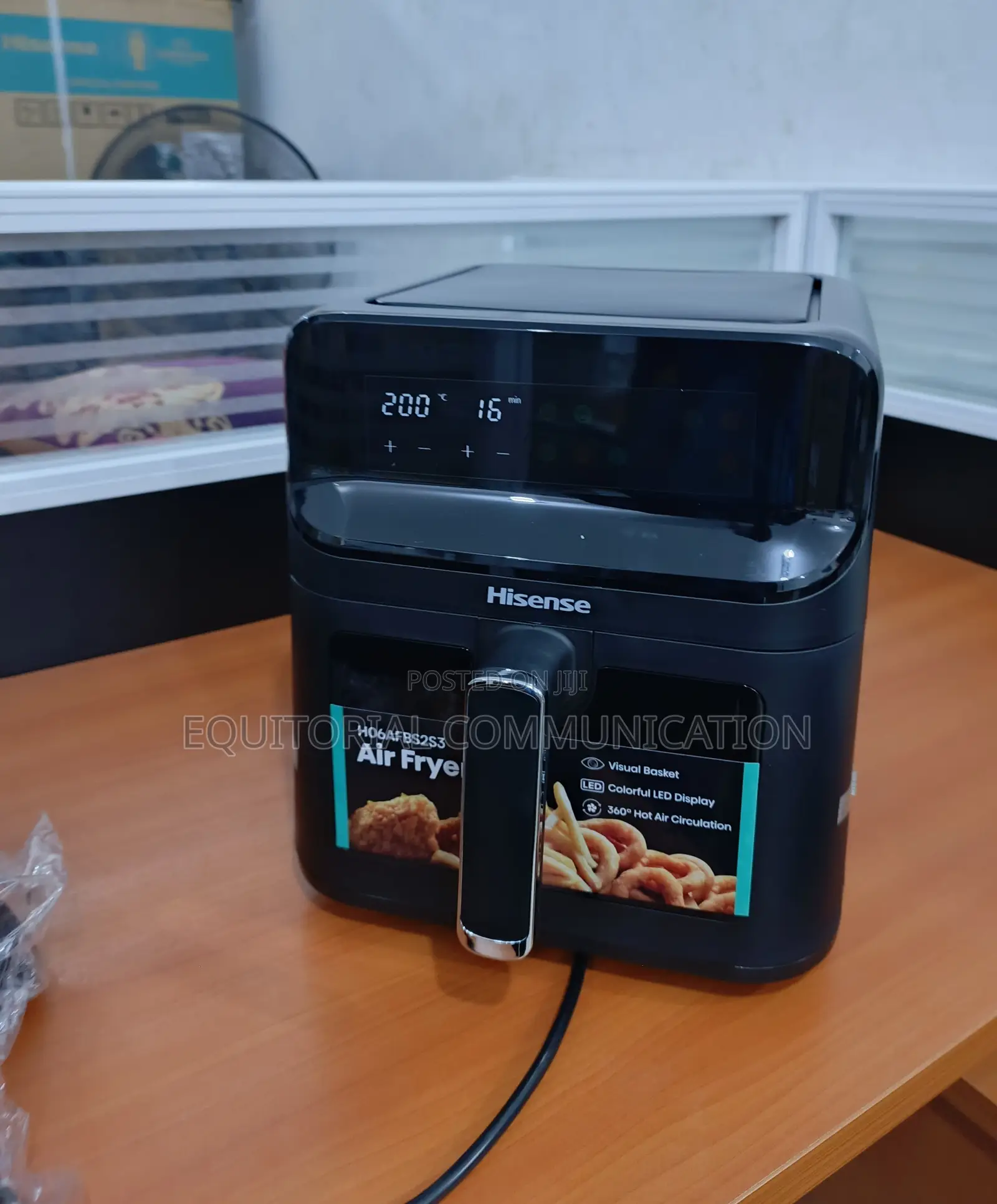 Hisense 6.7l Capaciity Air Fryer H06afbs2s3