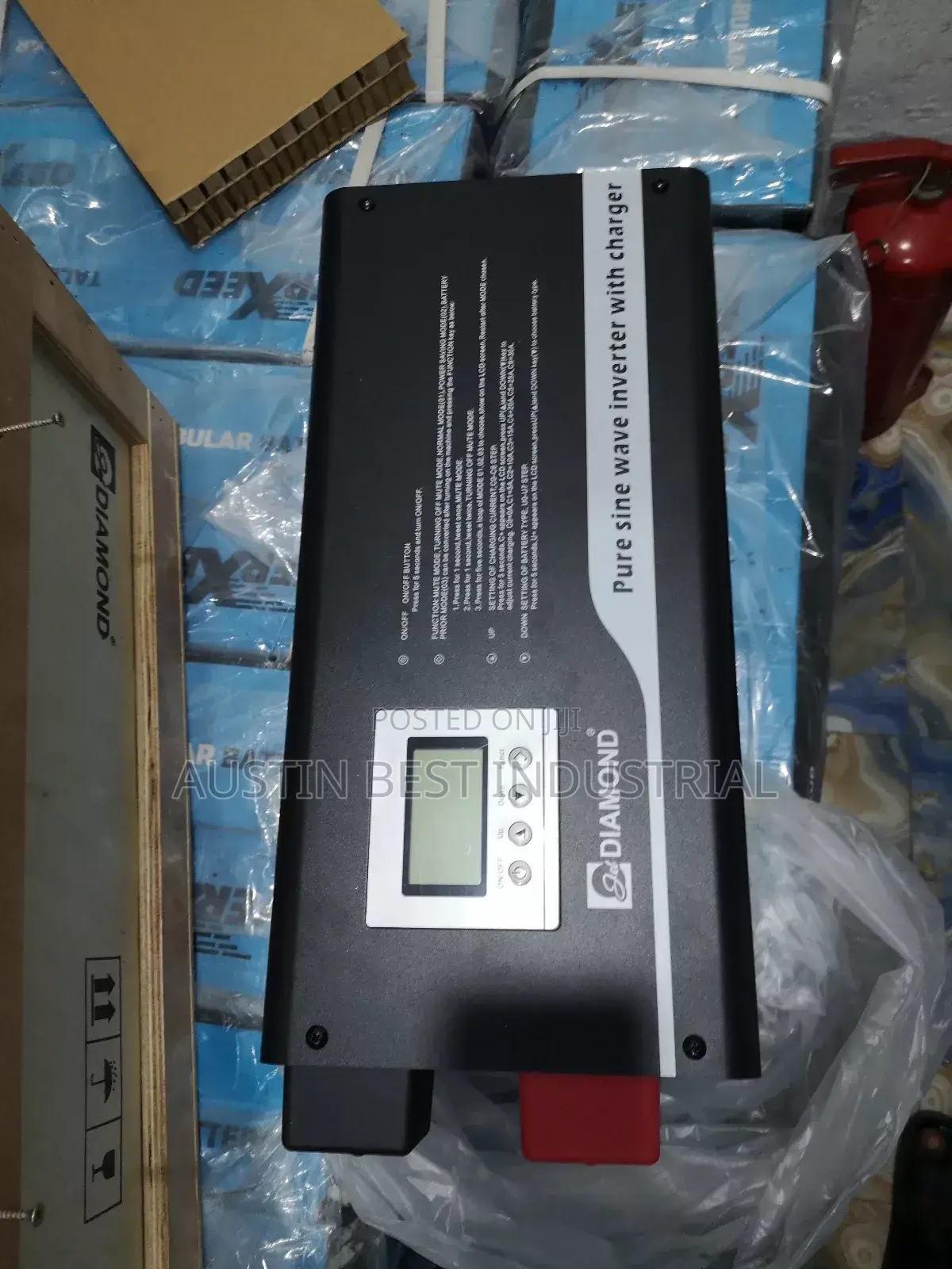 2.5kva 12v Diamond Pure Sine Wave Inverter With Charger.
