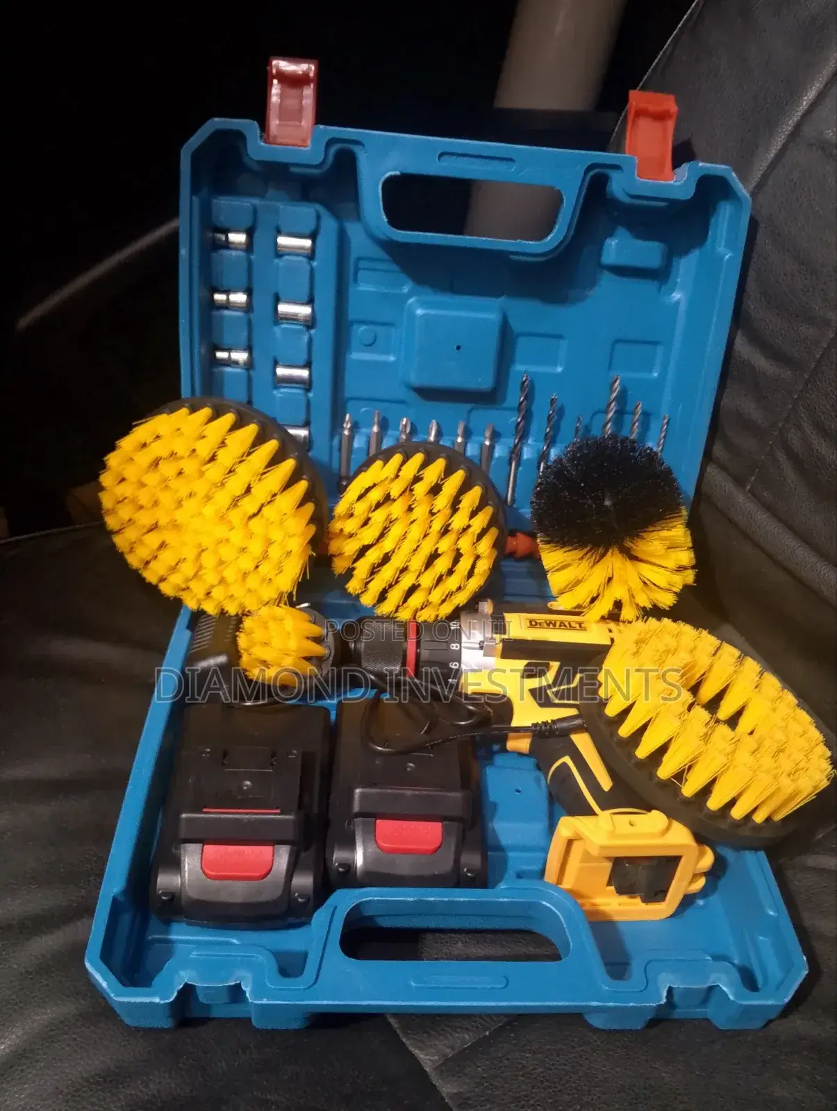 Rechargeable Drilling With Drill Brush