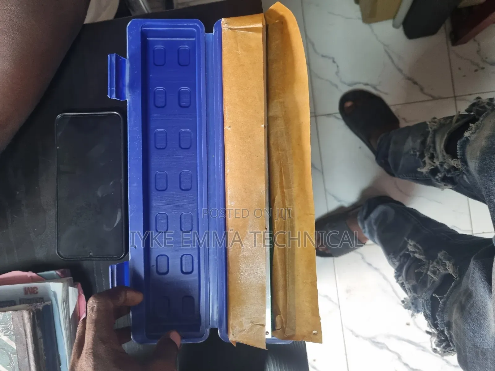 Precision Engineer's Spirit Level Block
300mm / 0.02mm