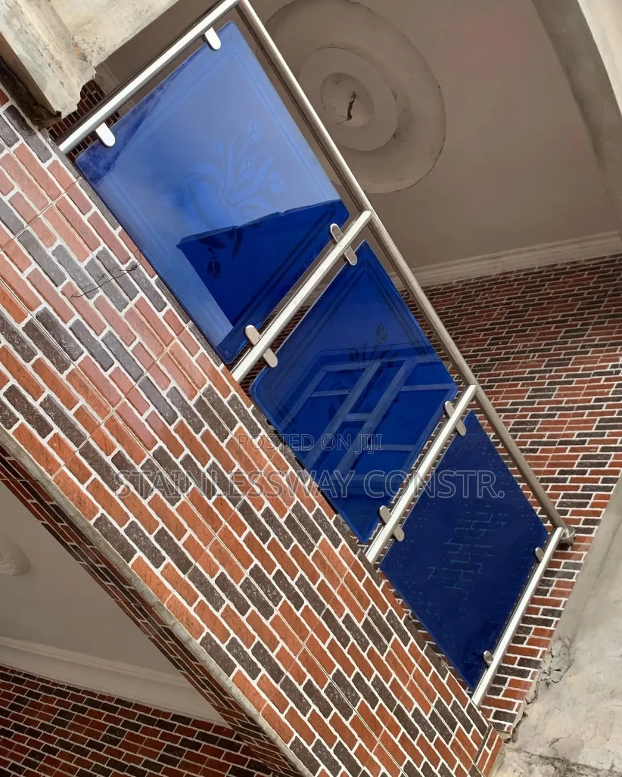 Glass Balcony Crescendo