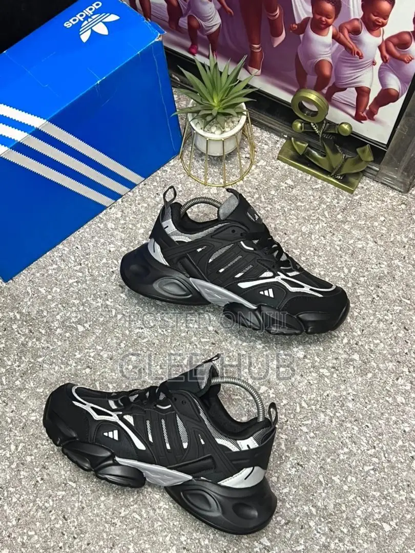 Adidas High Quality Sneakers