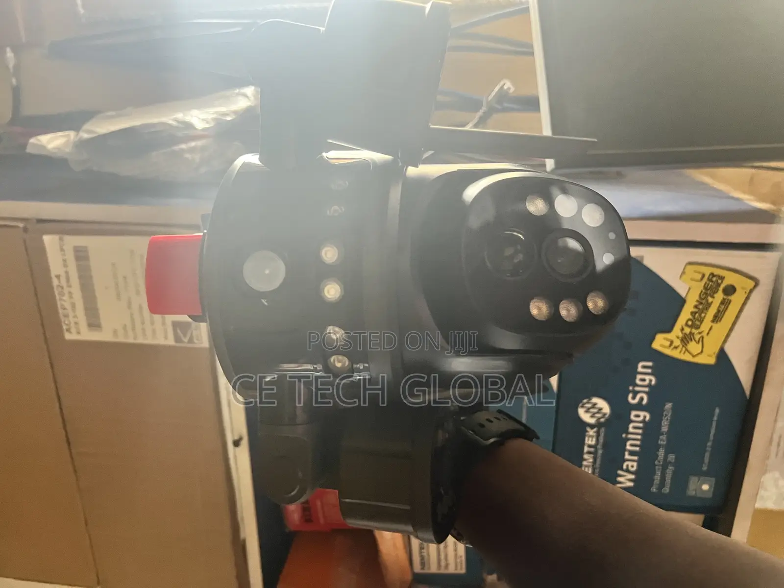 Triple- Lens Ai Solar PTZ Camera