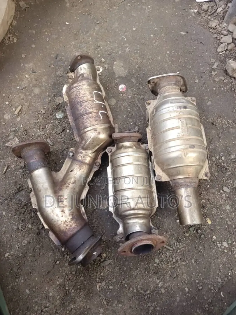 Complete Catalyst Lexus Rx300 Working