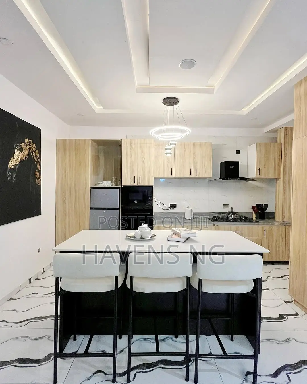 A Fully Automated 3-Bedroom Luxury Apartment