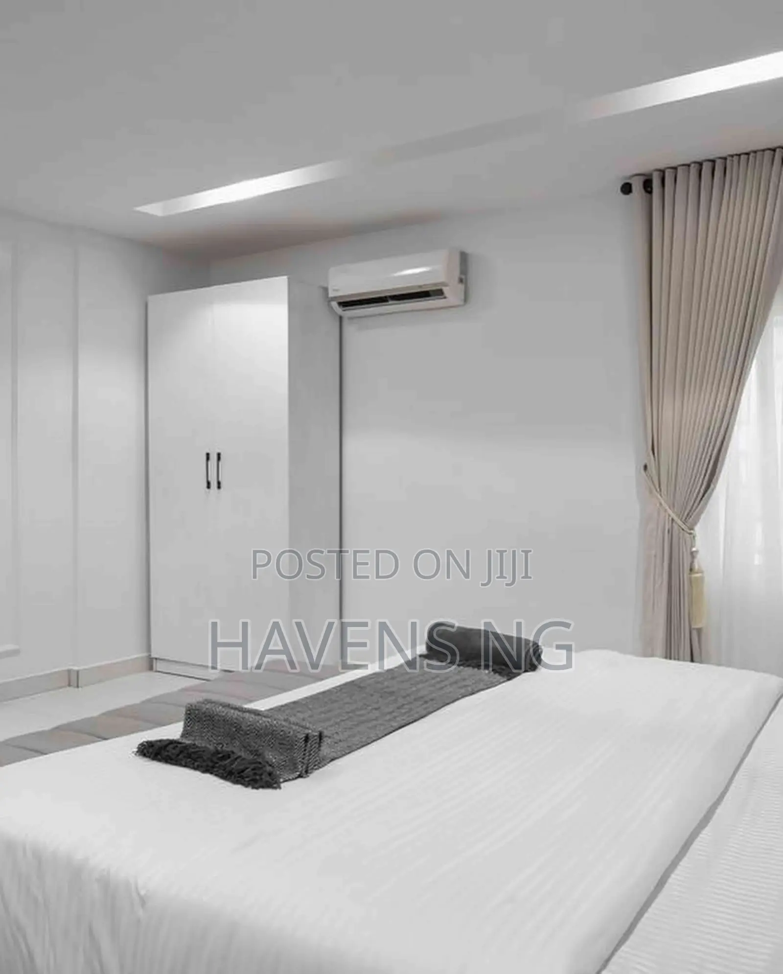 Contemporary 2-Bedroom Apartment in Lekki