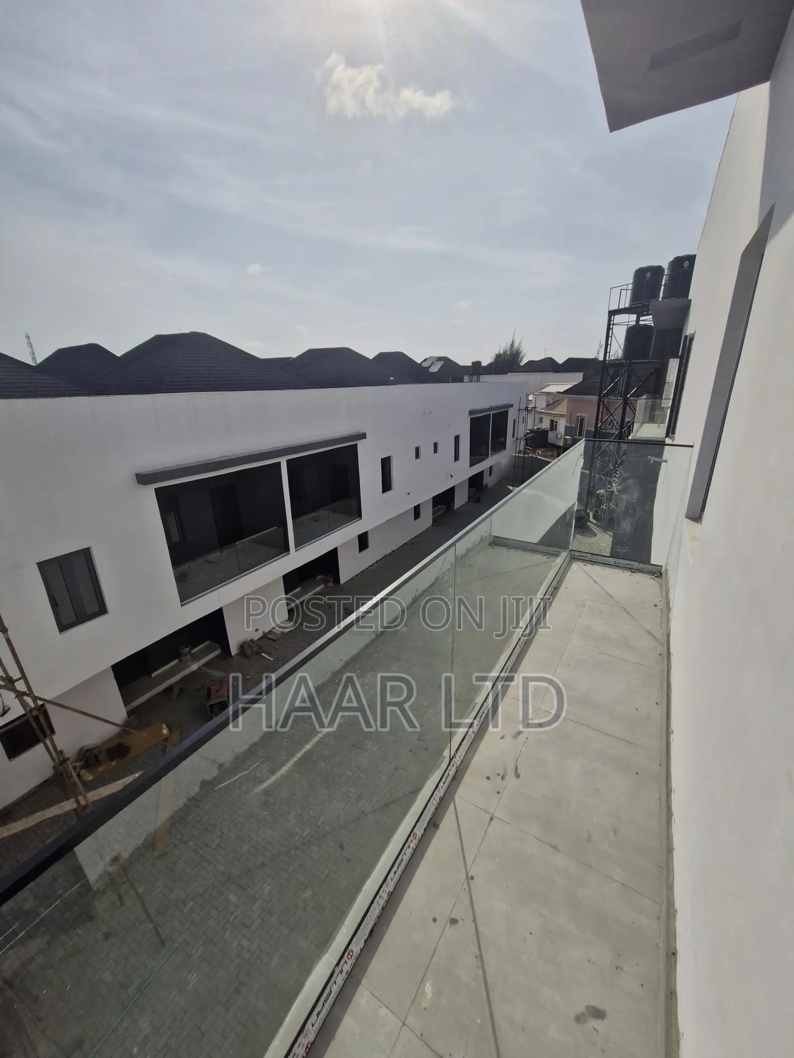 2bdrm Penthouse in Ikota for sale