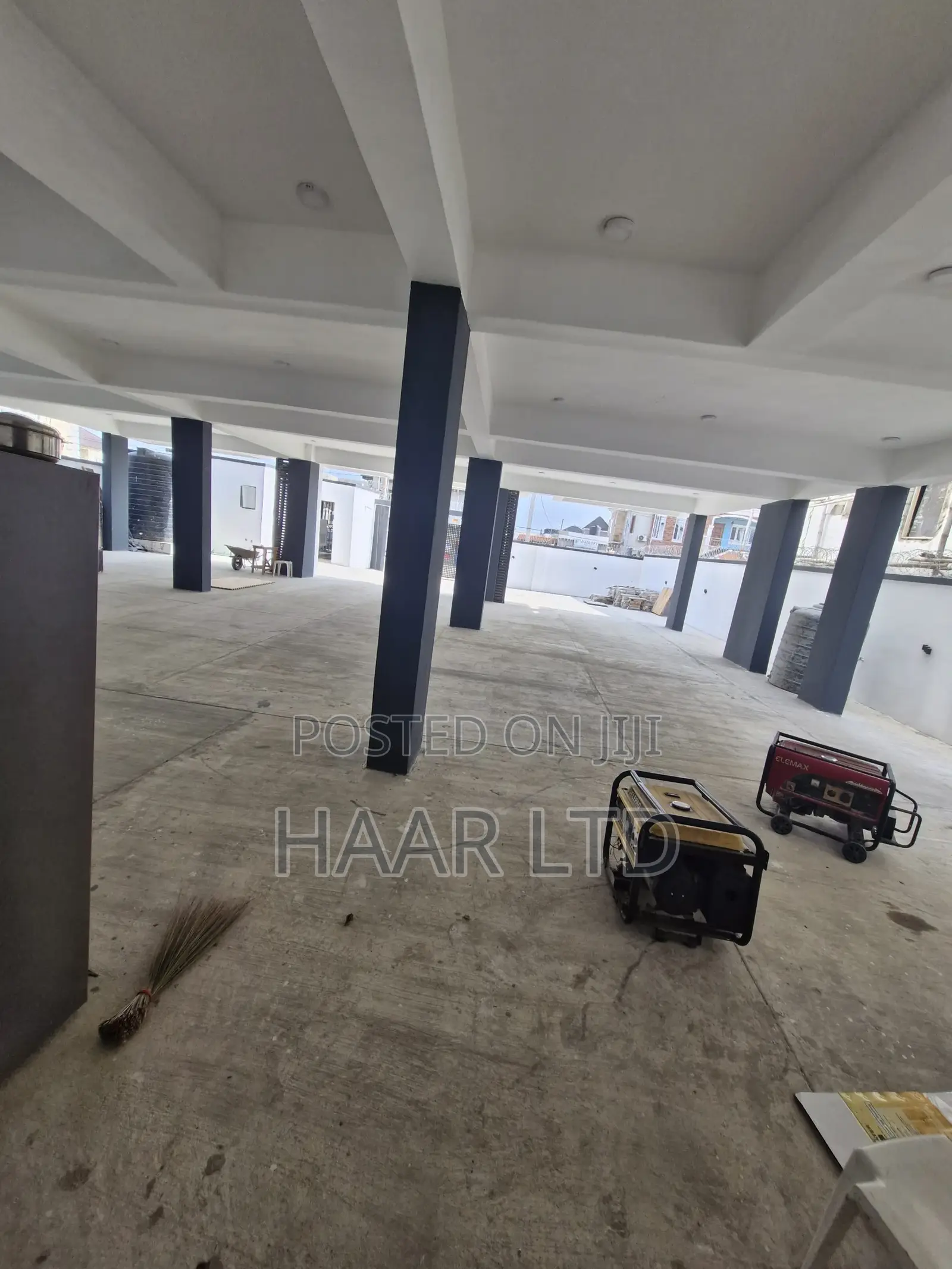 2bdrm Block of Flats in Ologolo for sale