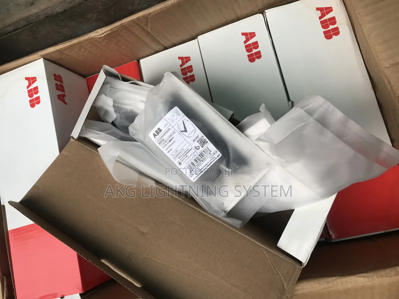 Bh236 Abb Socket