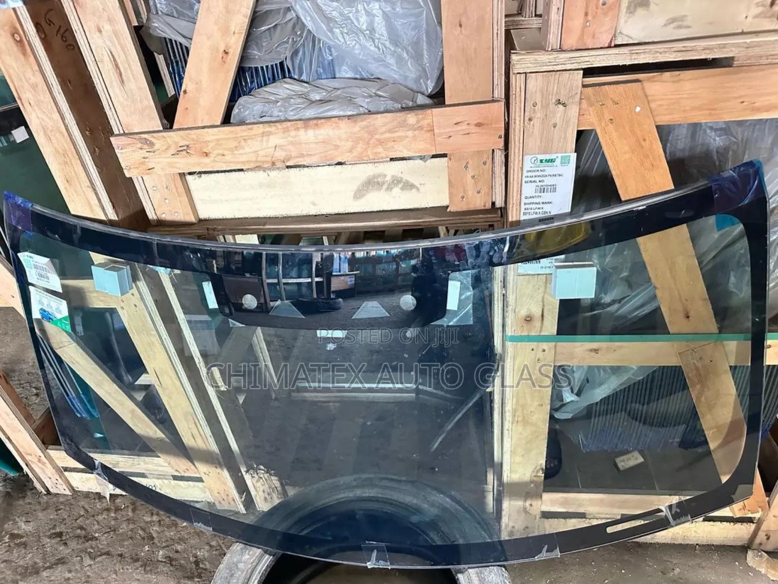 Range Rover Defender 2023 Windscreen Glass We Deliver