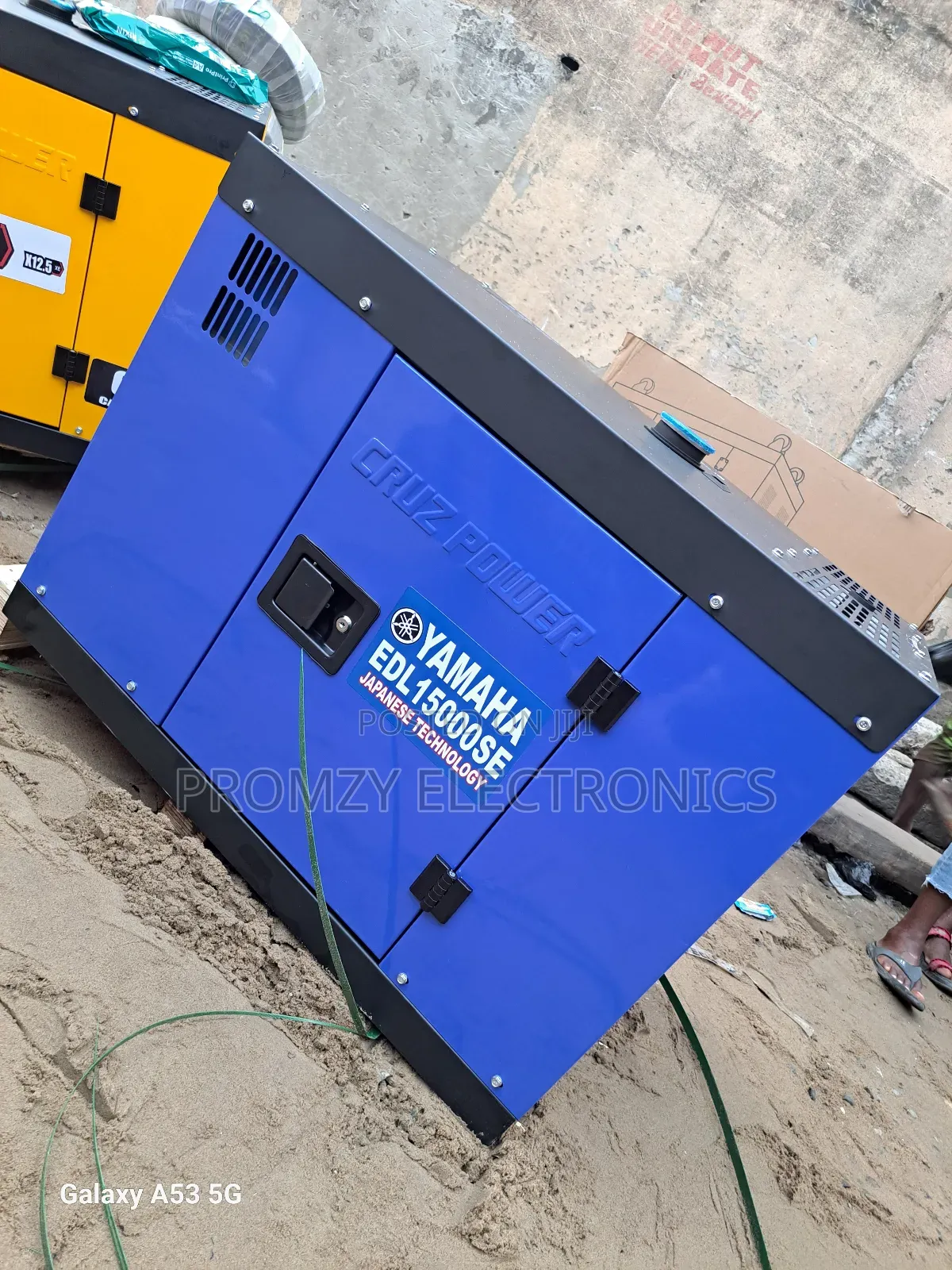 }{}Heavy Duty12.5kva Yamaha Diesel Soundproof Generator