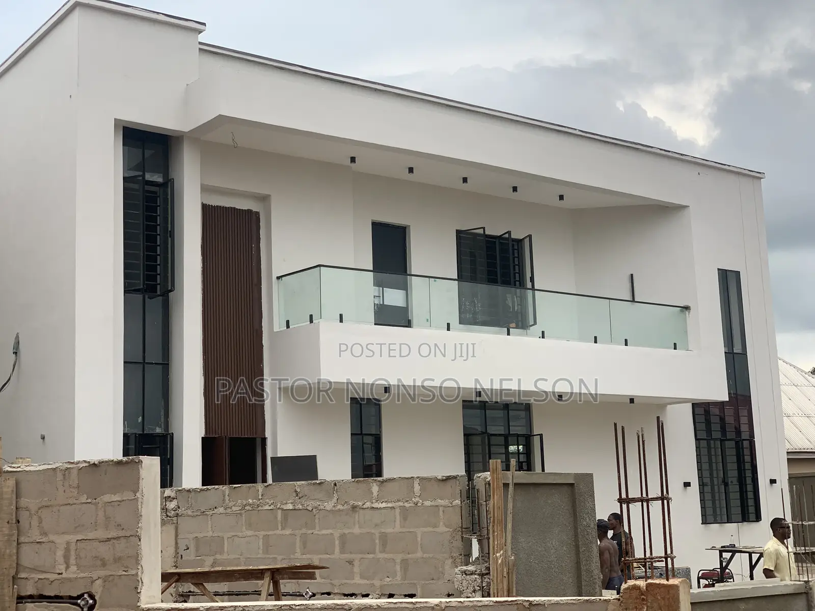 5bdrm Duplex in Ikenegbu Main, Owerri for sale