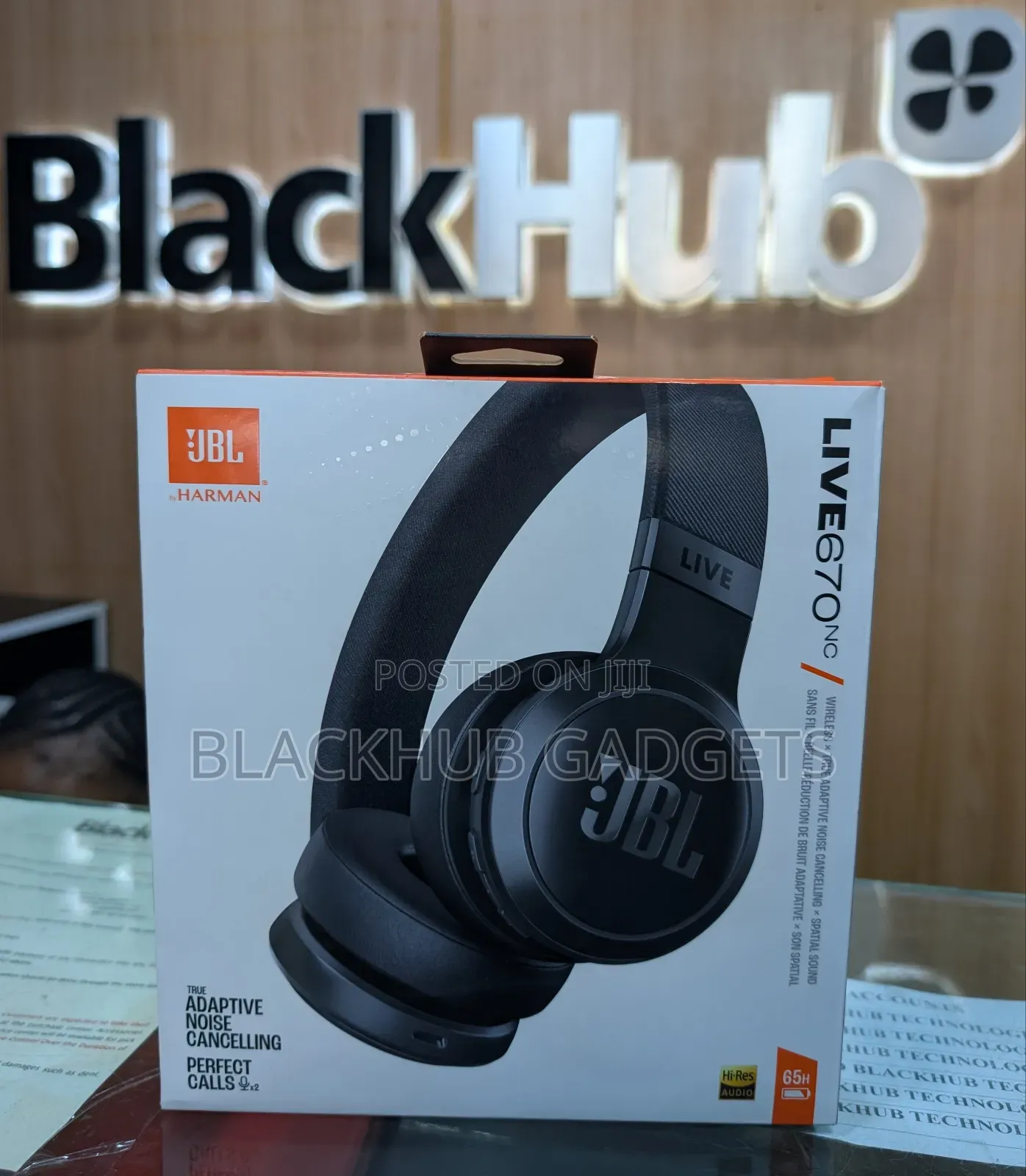 JBL Live 670