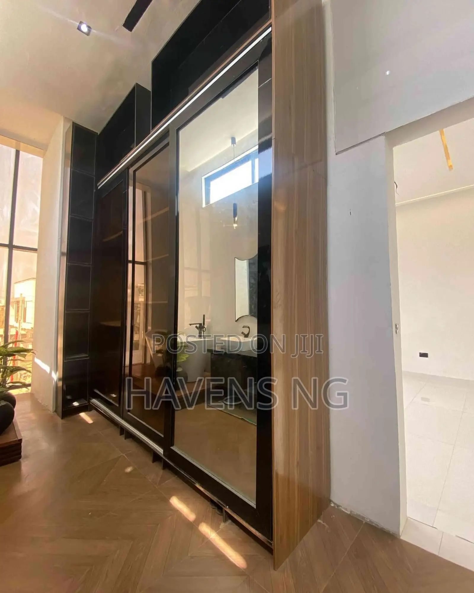 5bdrm Duplex in Ado / Ajah for sale