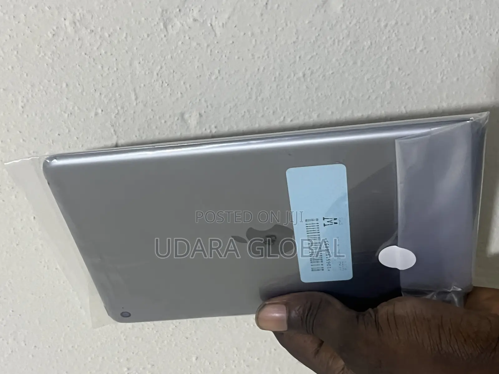 Apple iPad mini 4 16 GB Gray