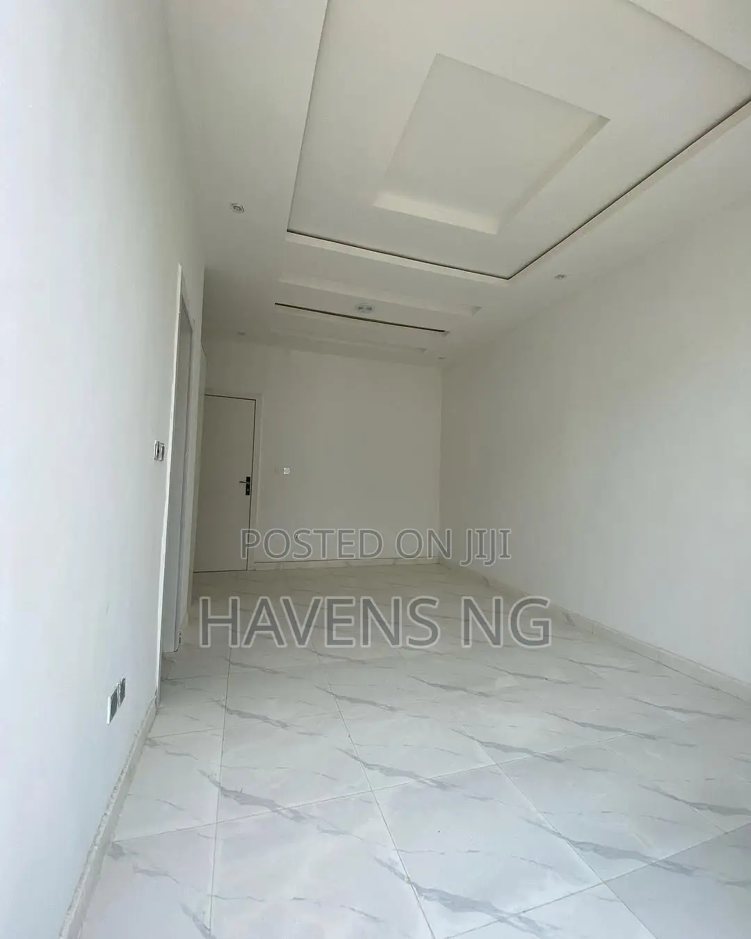 3bdrm Duplex in Ikota for sale