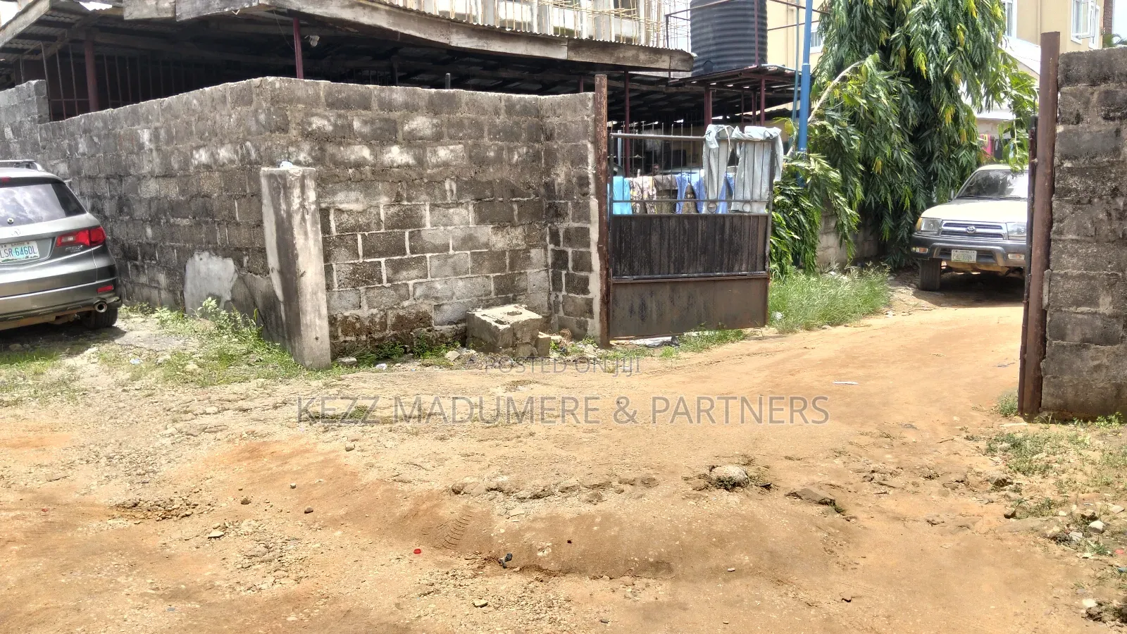 For Sale : 21⁄4 Plots at 1 Pole Off Rumuola Rd, Ph