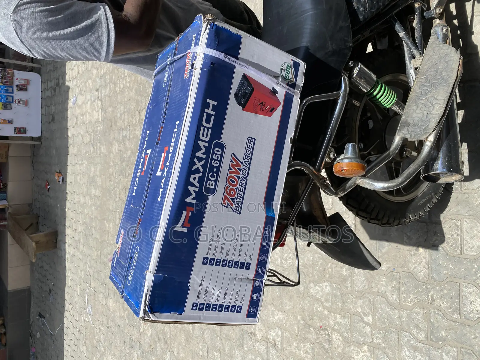 Maxech Battery Charger Bc-650, 760w