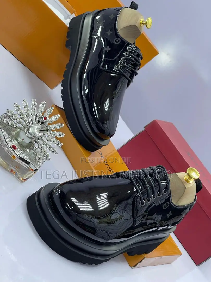 New Design Louis Vuitton Shoes