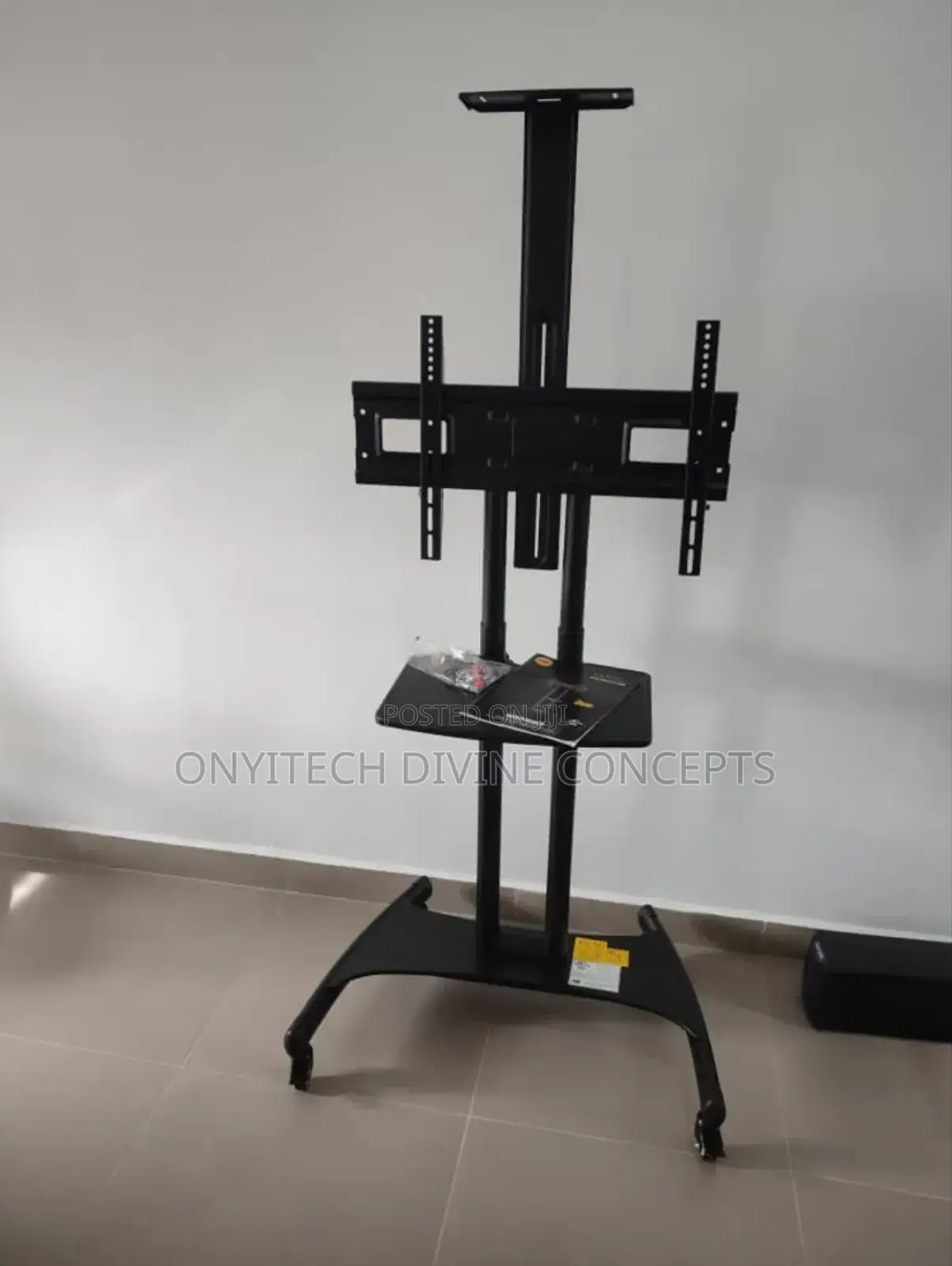 32" - 80 Inches Movable Tv Stand With Brackets