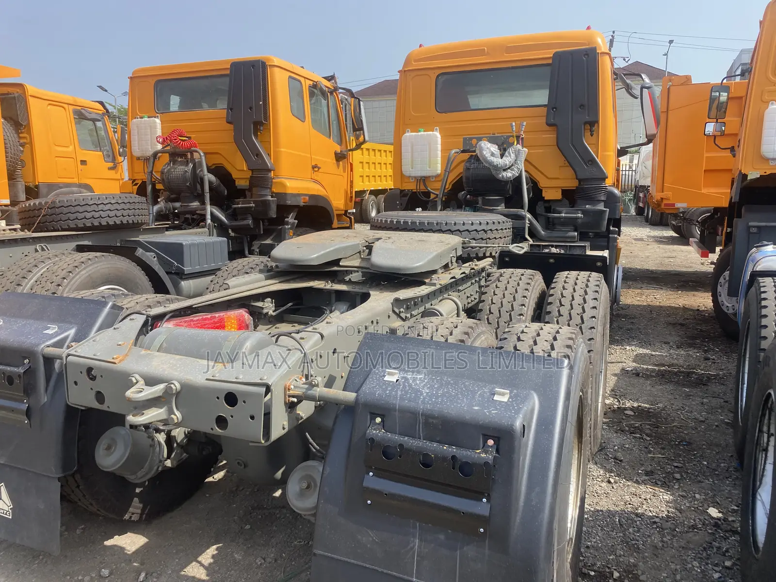 Howo371 Tractor Head 2017 Yellow