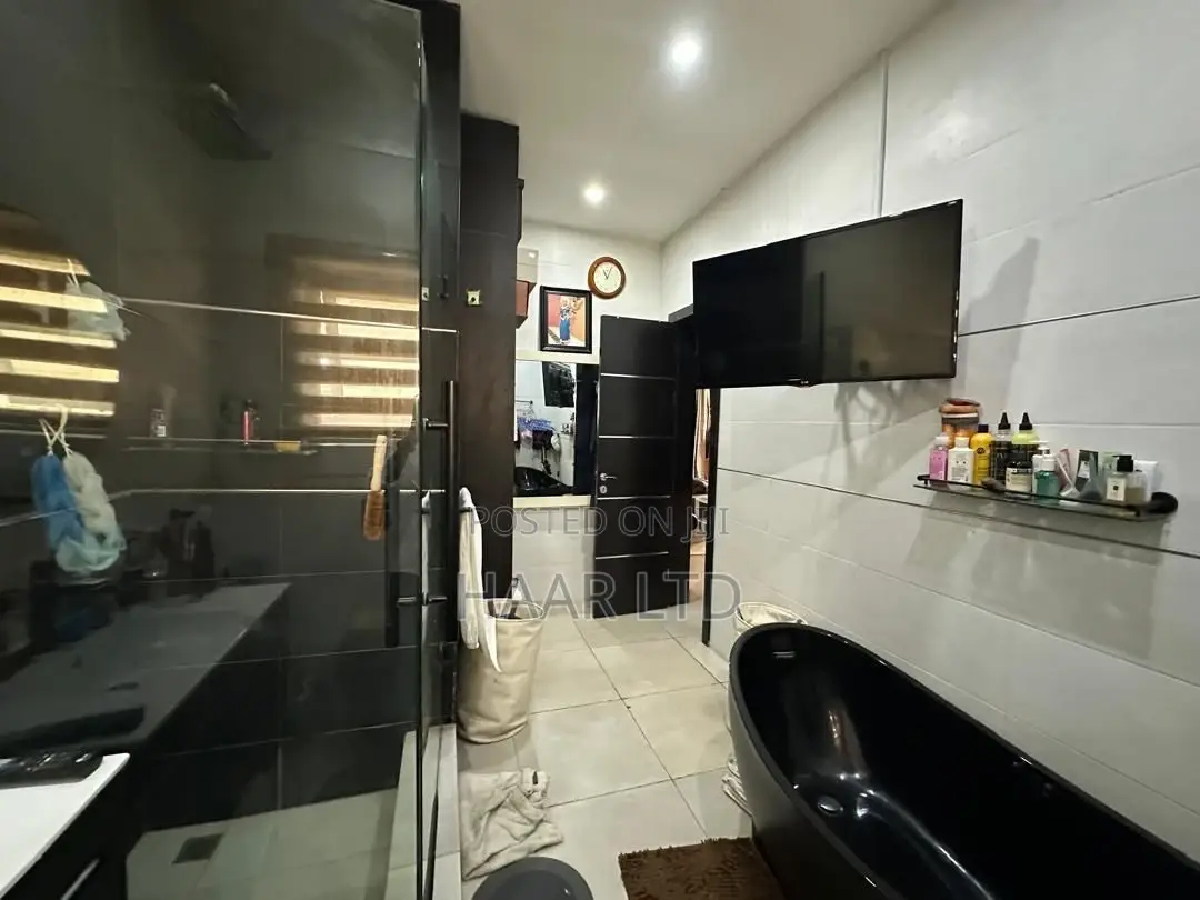 Furnished 2bdrm Apartment in Ahmadu Bello Way for rent