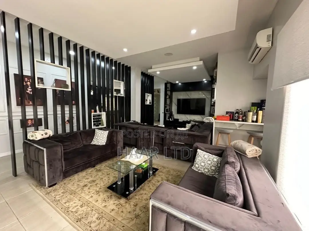 Furnished 2bdrm Apartment in Ahmadu Bello Way for rent