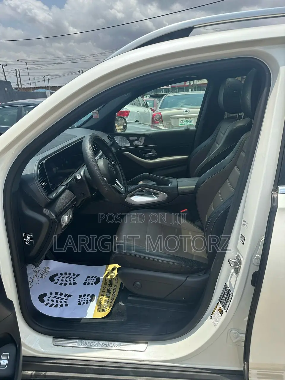 Mercedes-Benz GLE-Class 2019 White