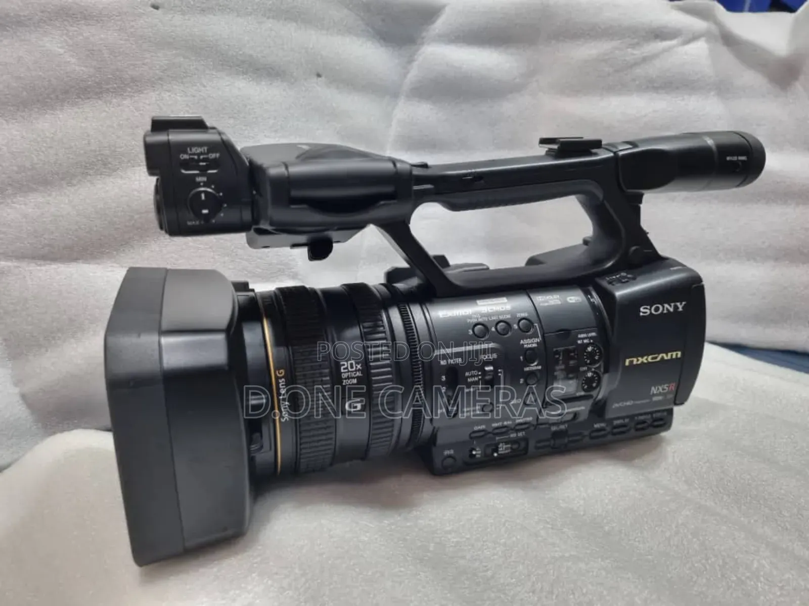 Sony HXR-Nx5r Full HD Professional Video Camera NXCAM