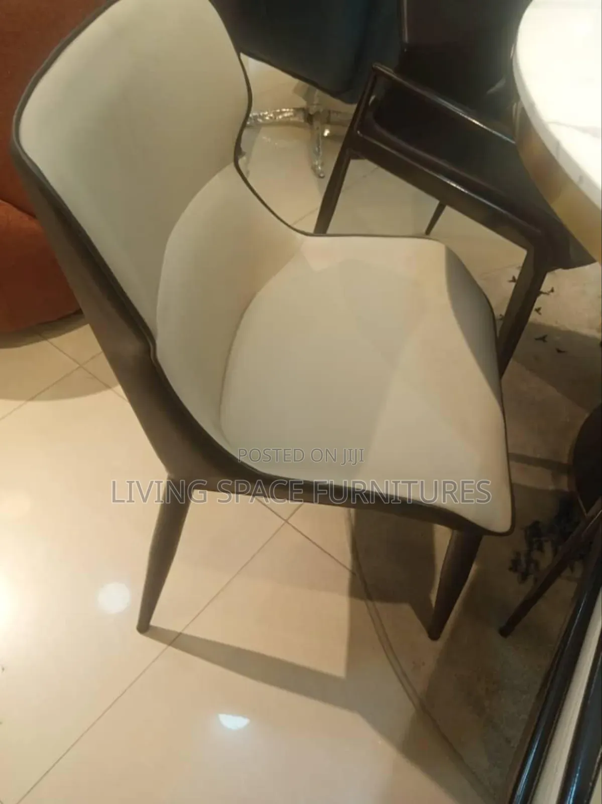 Solid Big Foam Dining Leather Chair