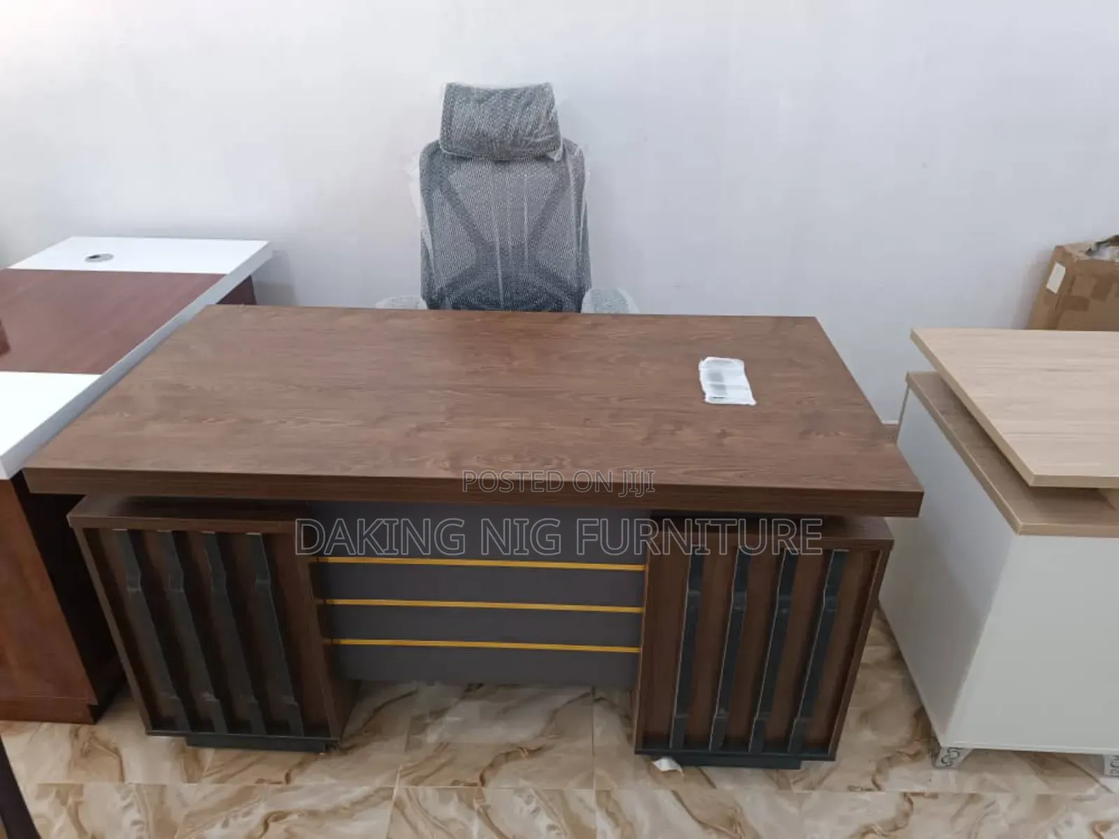 High Quality 1.2 Metre Office Table