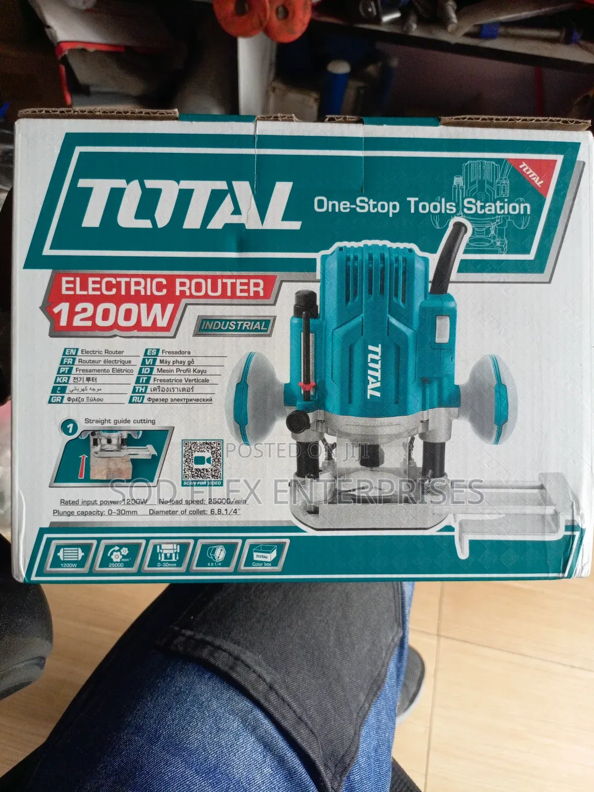 1200 Watts Total Electric Hand Router