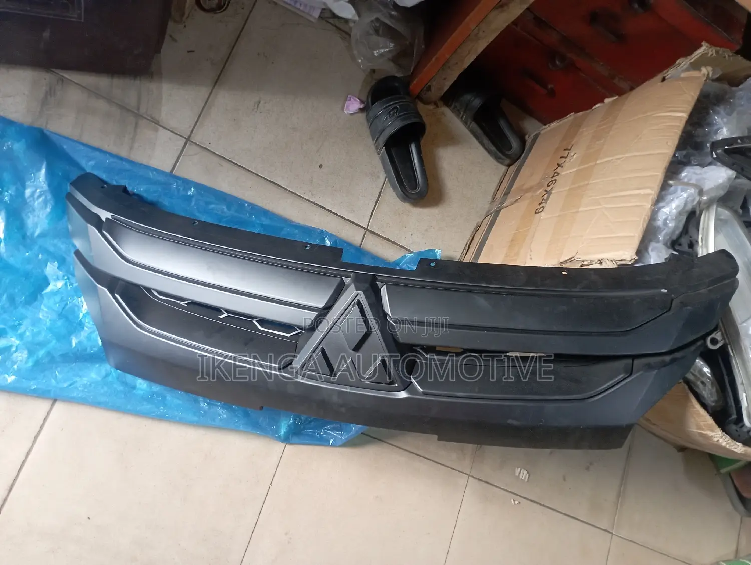 Front Grill Mitsubishi L200 2020