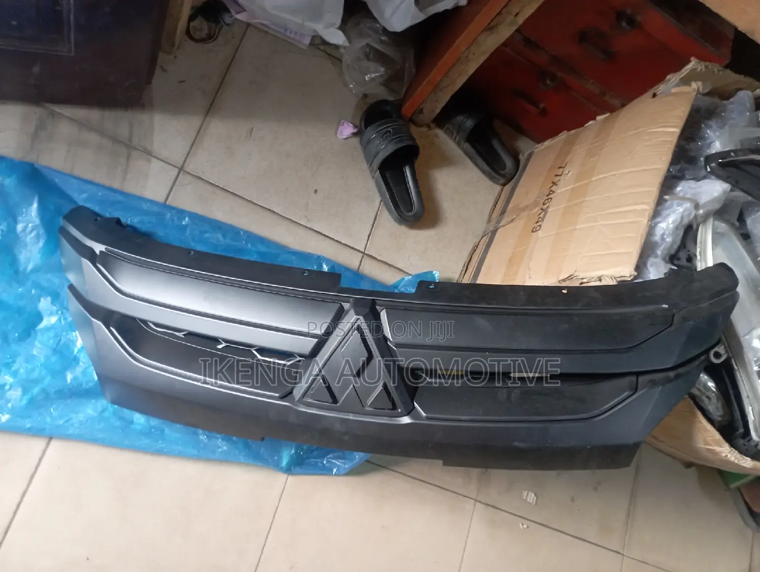 Front Grill Mitsubishi L200 2020