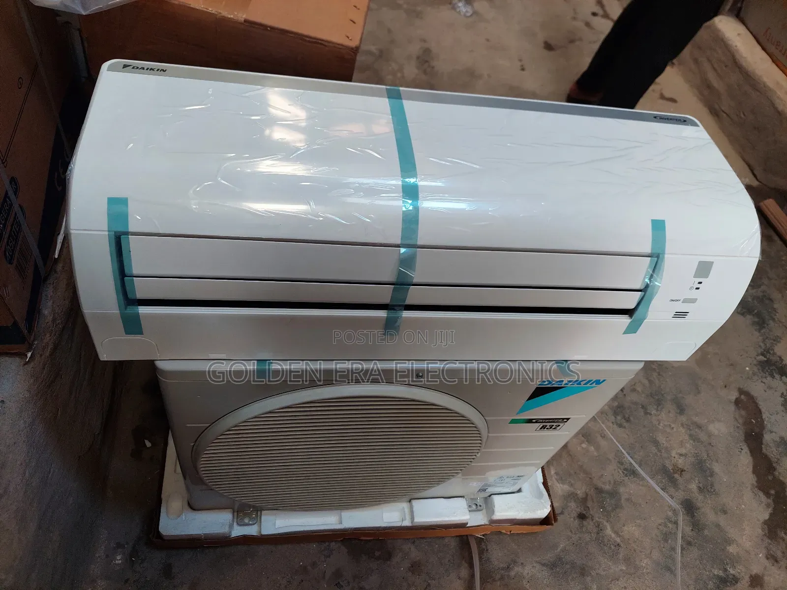 Original Daikin Split Air-Conditioner Inverter 1.5hp