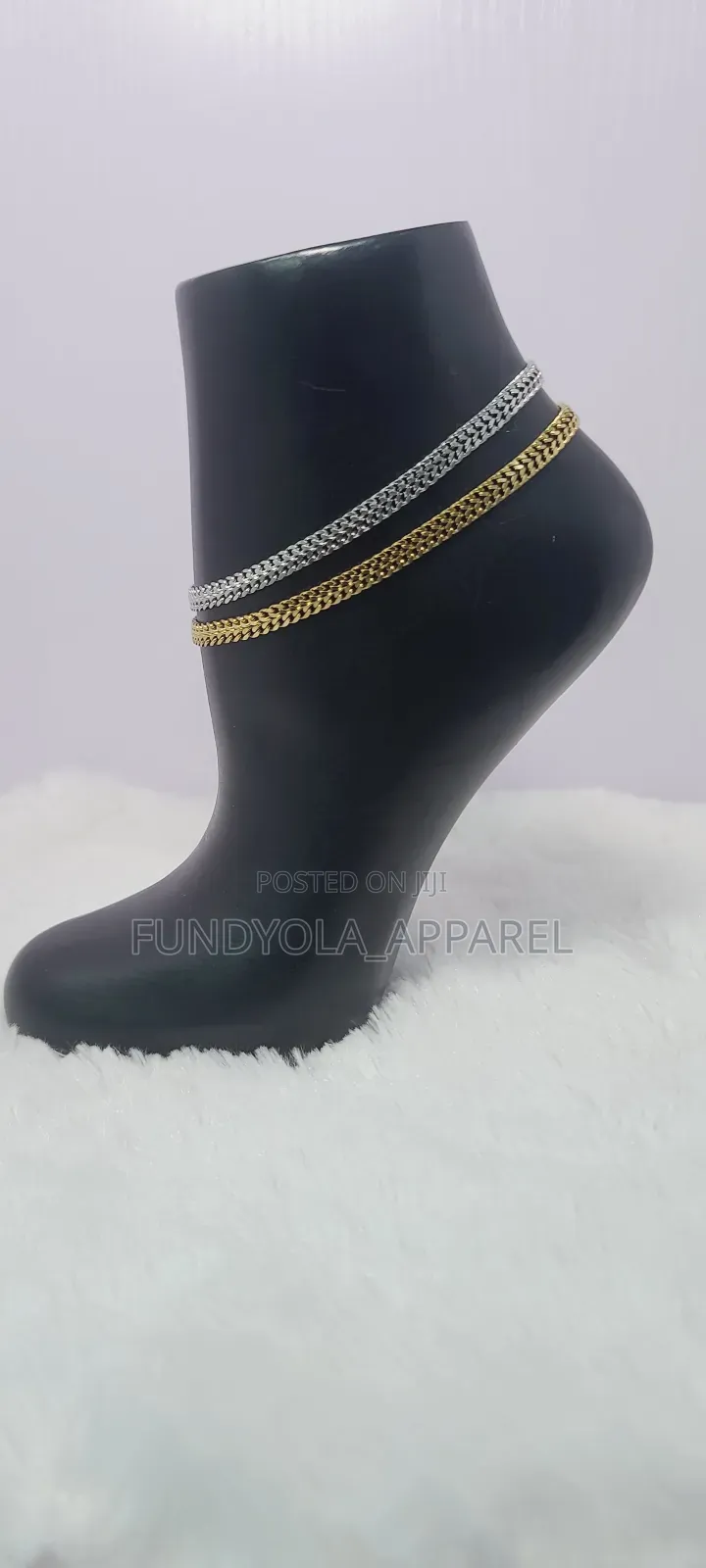 Thick Bold Leg Chain