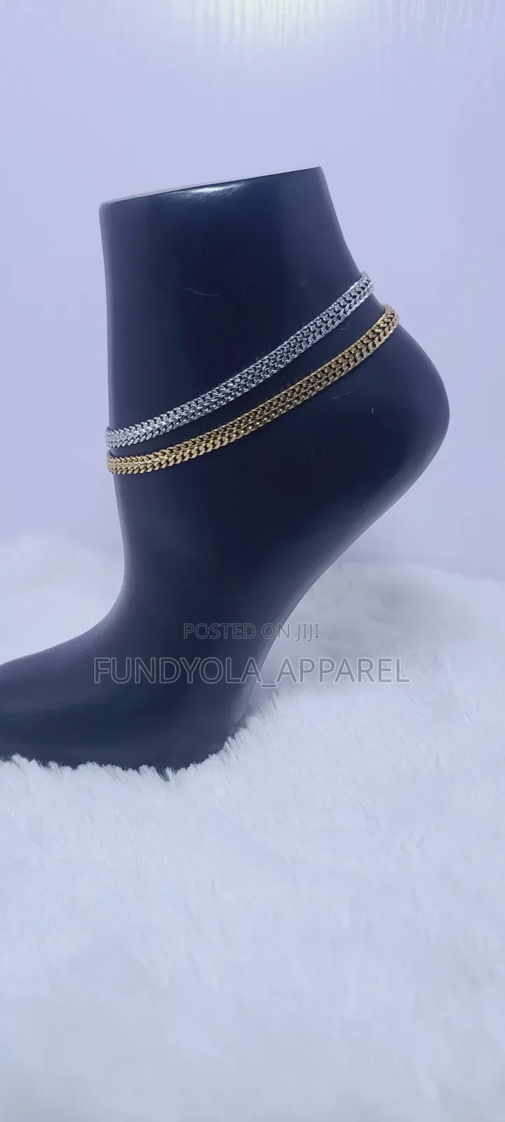 Thick Bold Leg Chain